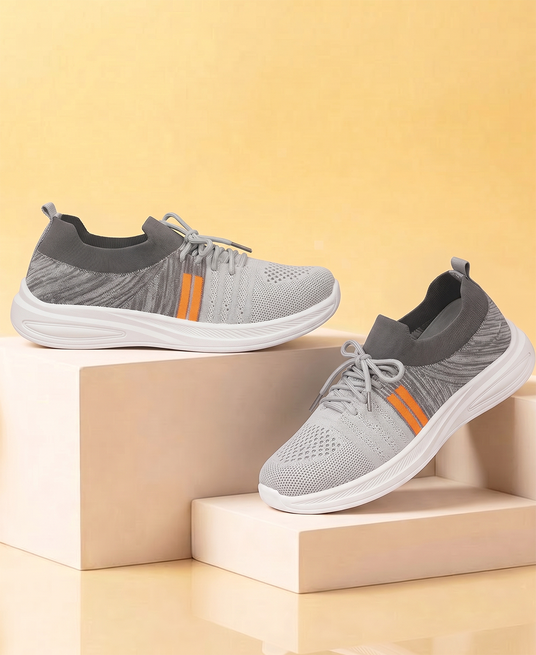 color:gray