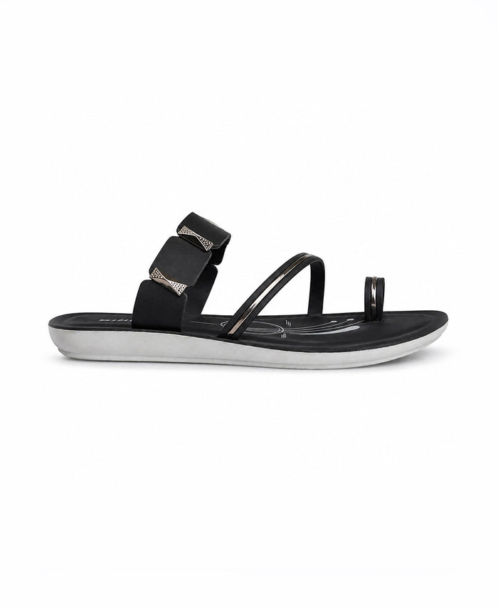 color:black