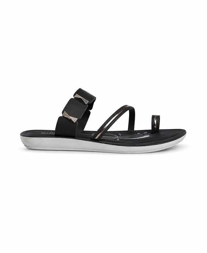 color:black