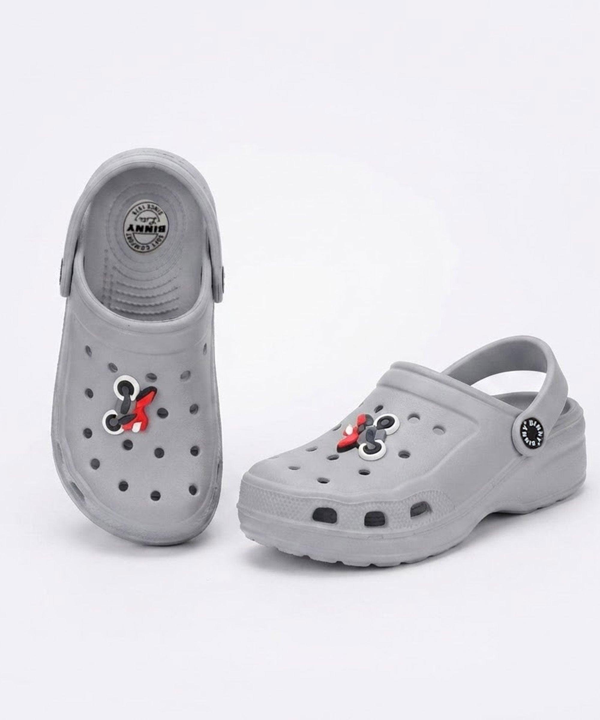 color:gray