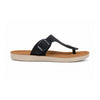 color:black